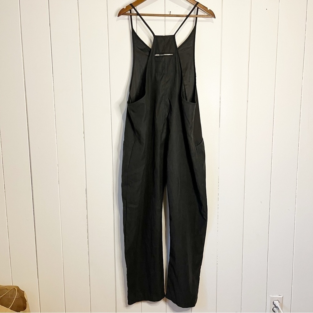 Black Overrall Romper. No Tags. - Picture 6 of 6